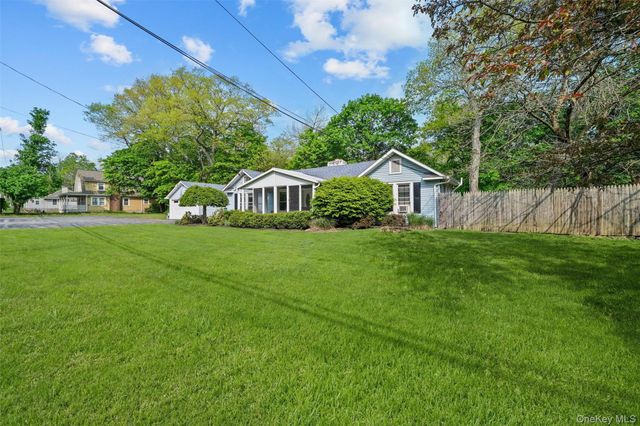 1400 Route 44, Pleasant Valley, NY 12569