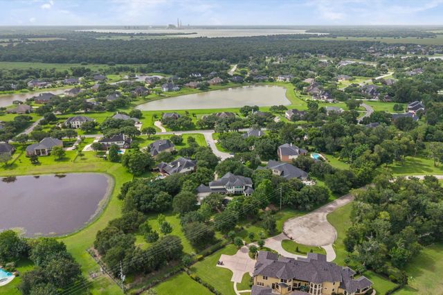 8703 Nobel Court, Richmond, TX 77469