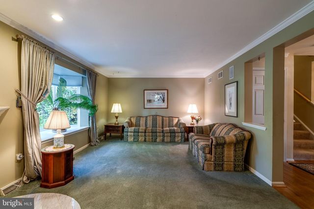 50 BRIARGATE PL, Millersville, PA 17551