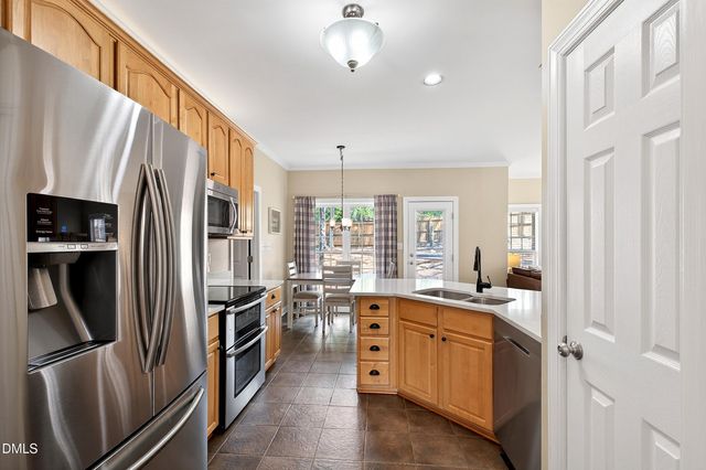 108 Wintersage Court, Holly Springs, NC 27540