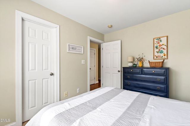 108 Wintersage Court, Holly Springs, NC 27540