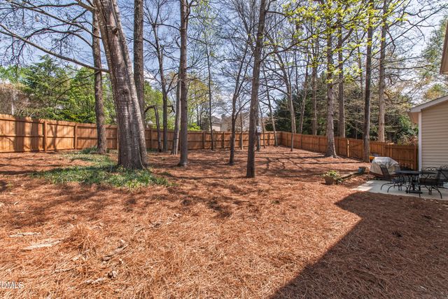 108 Wintersage Court, Holly Springs, NC 27540