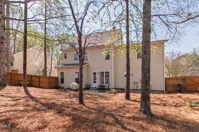 108 Wintersage Court, Holly Springs, NC 27540
