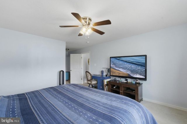 396 FRIENDSHIP LN, Gettysburg, PA 17325