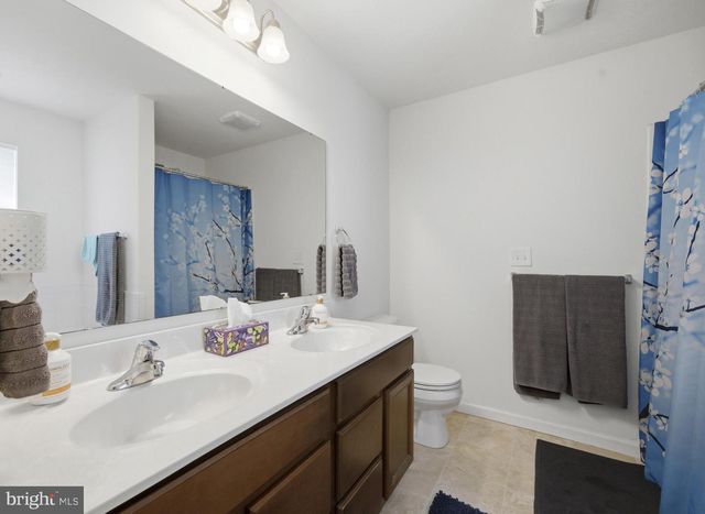 396 FRIENDSHIP LN, Gettysburg, PA 17325