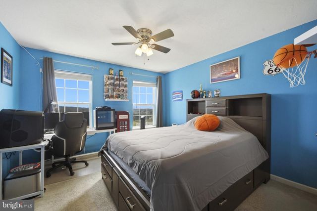 396 FRIENDSHIP LN, Gettysburg, PA 17325