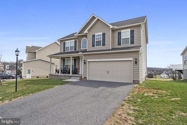 396 FRIENDSHIP LN, Gettysburg, PA 17325