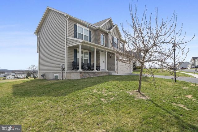 396 FRIENDSHIP LN, Gettysburg, PA 17325