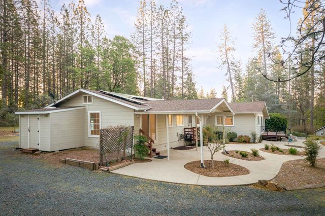 13506 Squirrel Creek Rd, Grass Valley, CA 95945