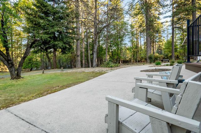 13506 Squirrel Creek Rd, Grass Valley, CA 95945