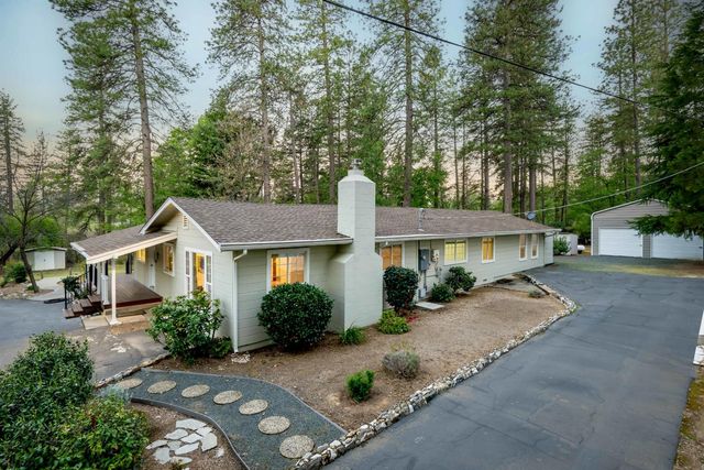 13506 Squirrel Creek Rd, Grass Valley, CA 95945
