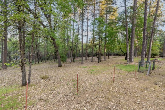 13506 Squirrel Creek Rd, Grass Valley, CA 95945