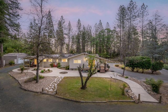 13506 Squirrel Creek Rd, Grass Valley, CA 95945