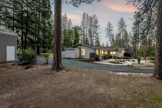 13506 Squirrel Creek Rd, Grass Valley, CA 95945