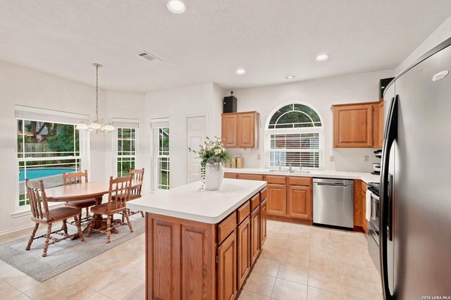 2027 Oak Sound, San Antonio, TX 78232