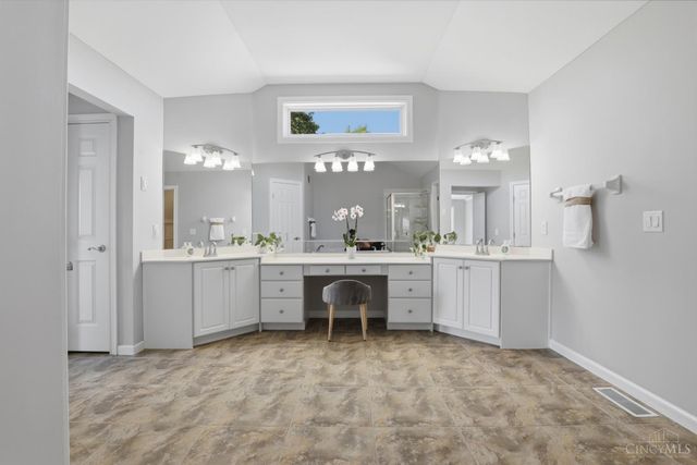6355 Blackheath Circle, Mason, OH 45040