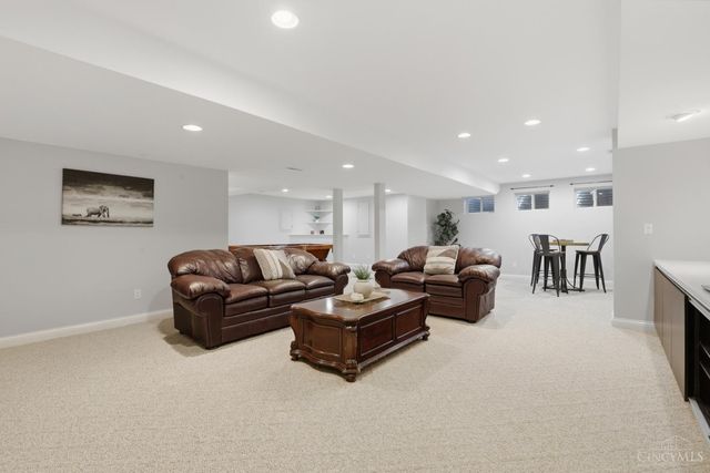 6355 Blackheath Circle, Mason, OH 45040