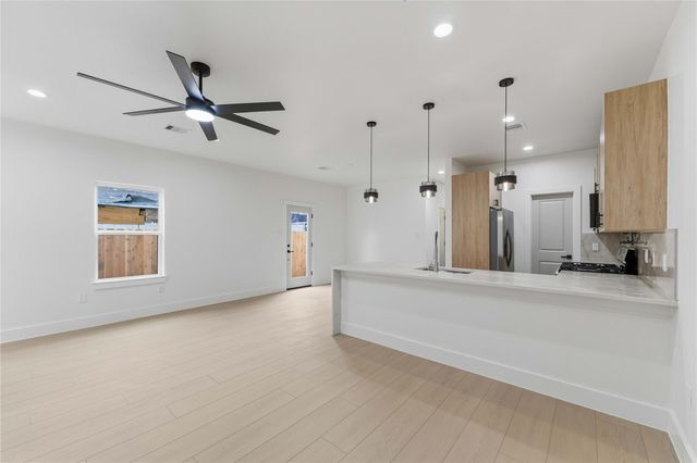 4314 Stassen Street, Houston, TX 77051