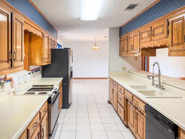 103 Twin Oaks Drive, Arkadelphia, AR 71923