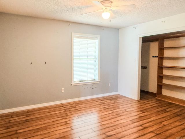 103 Twin Oaks Drive, Arkadelphia, AR 71923