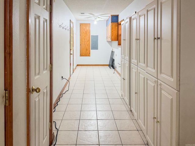 103 Twin Oaks Drive, Arkadelphia, AR 71923