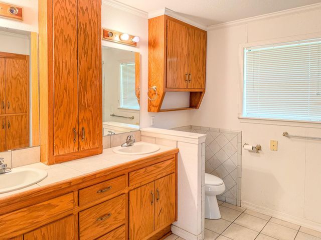 103 Twin Oaks Drive, Arkadelphia, AR 71923