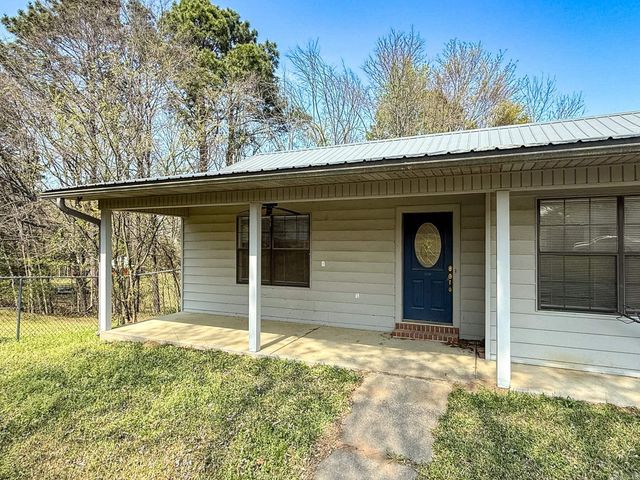 103 Twin Oaks Drive, Arkadelphia, AR 71923