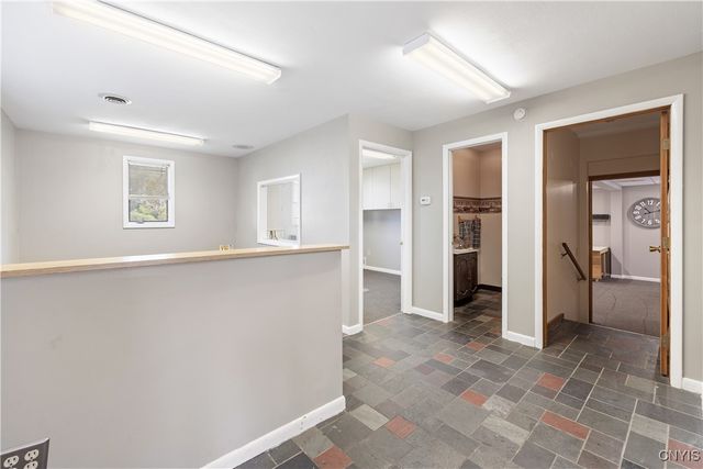 9562 Brewerton Road, Cicero, NY 13029