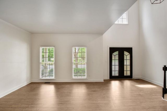 807 Middlebrooke Bend, Canton, GA 30115