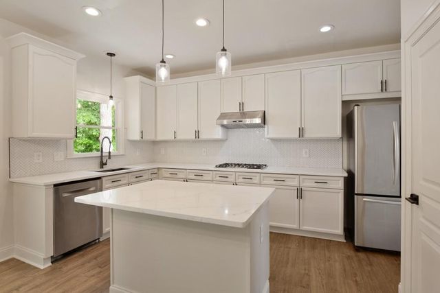 807 Middlebrooke Bend, Canton, GA 30115
