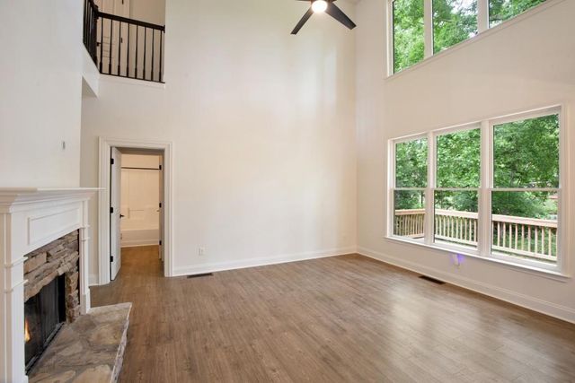 807 Middlebrooke Bend, Canton, GA 30115