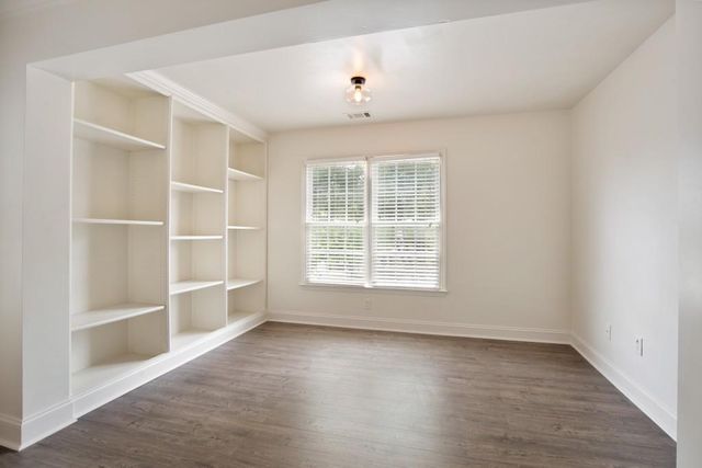 807 Middlebrooke Bend, Canton, GA 30115