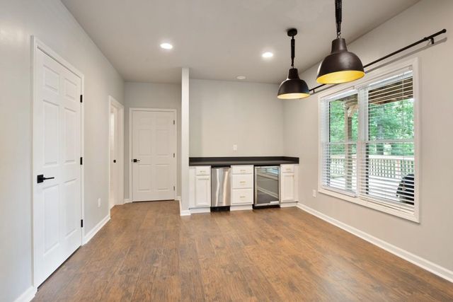 807 Middlebrooke Bend, Canton, GA 30115
