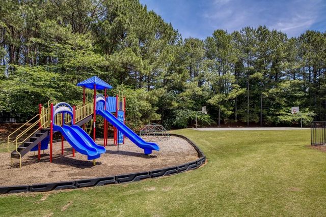 807 Middlebrooke Bend, Canton, GA 30115