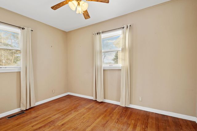 522 W Parks Drive, Rensselaer, IN 47978