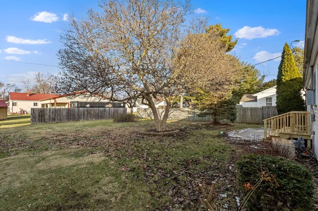 522 W Parks Drive, Rensselaer, IN 47978