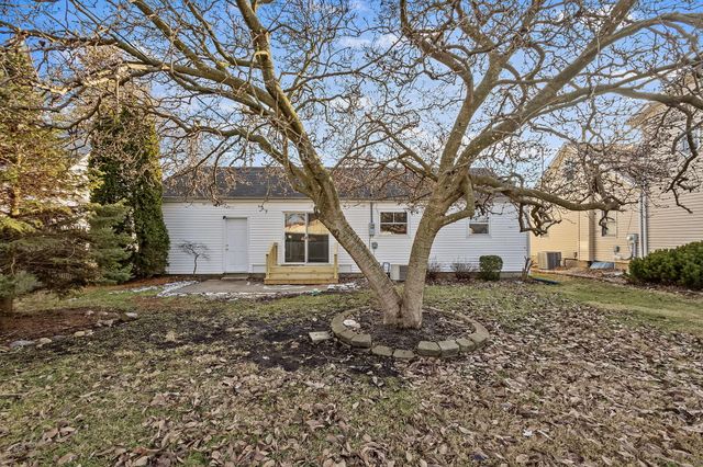 522 W Parks Drive, Rensselaer, IN 47978