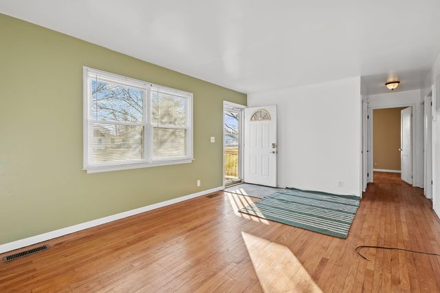 522 W Parks Drive, Rensselaer, IN 47978