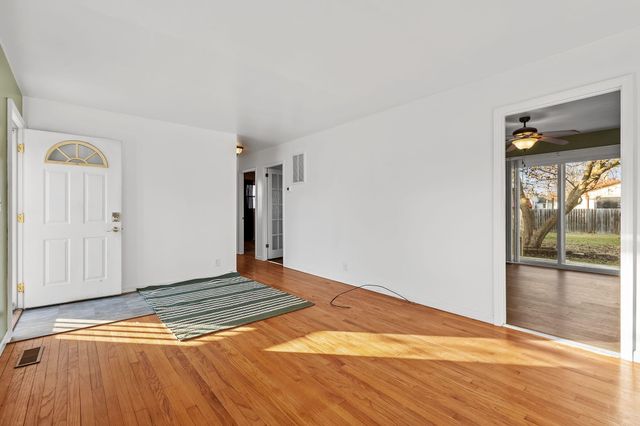 522 W Parks Drive, Rensselaer, IN 47978