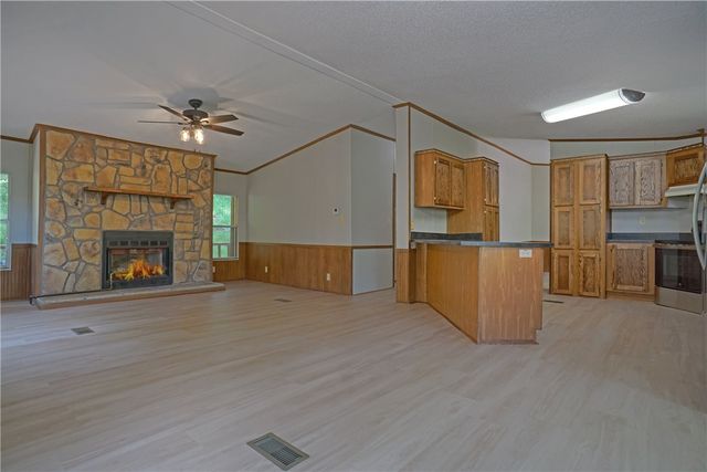 1345 Linker Mountain, Dover, AR 72837