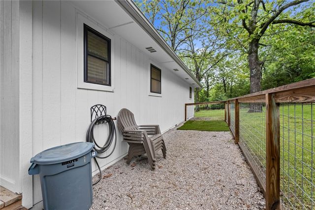 14544 Goshen Tuttle Road, Elkins, AR 72727