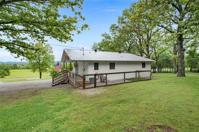 14544 Goshen Tuttle Road, Elkins, AR 72727