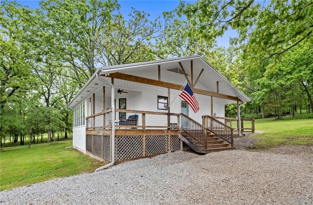 14544 Goshen Tuttle Road, Elkins, AR 72727
