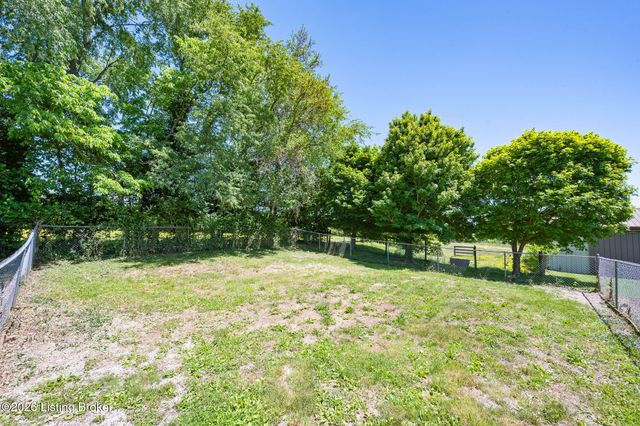 130 Marbrook Ln, Finchville, KY 40022