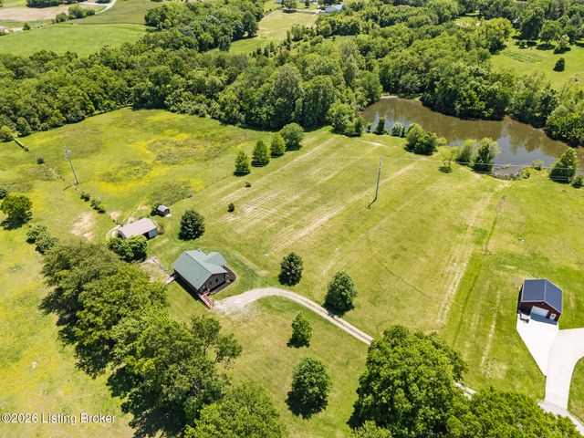 130 Marbrook Ln, Finchville, KY 40022