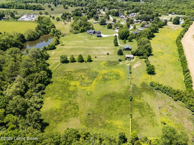 130 Marbrook Ln, Finchville, KY 40022