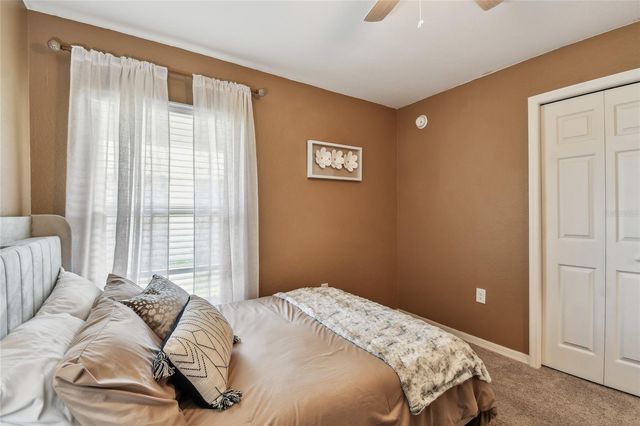 105 BLUE ALICE SPRING COURT, Ruskin, FL 33570