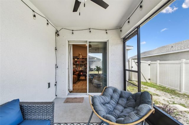 105 BLUE ALICE SPRING COURT, Ruskin, FL 33570