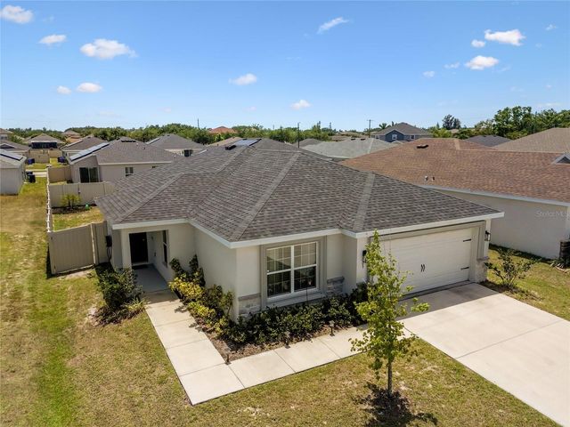 105 BLUE ALICE SPRING COURT, Ruskin, FL 33570