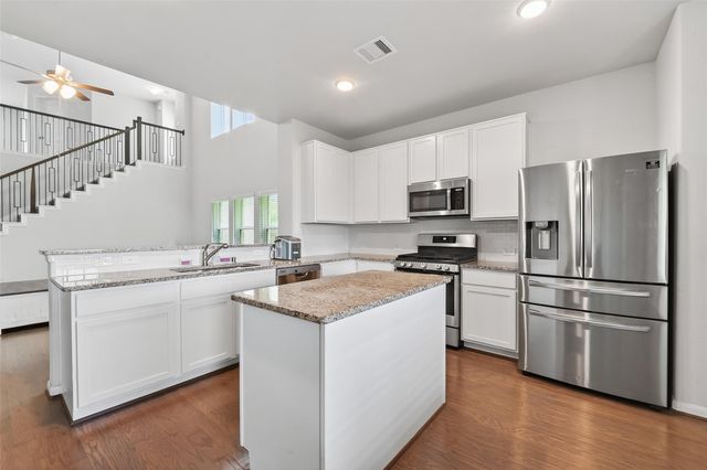 812 Boston Street, Deer Park, TX 77536